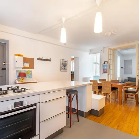 Superbe Calme 85m², A Deux Pas Du Centre